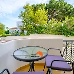 דירה #094 Modern Flats With Pool Great Location אלבופיירה