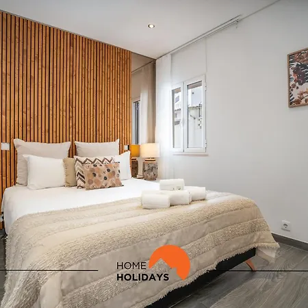 #094 Maresia Flats By Holidays *