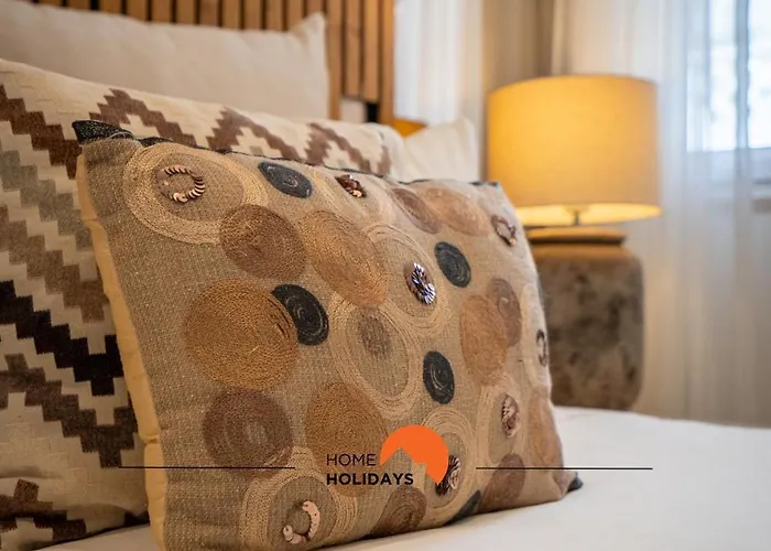 #094 Maresia Flats By Holidays *